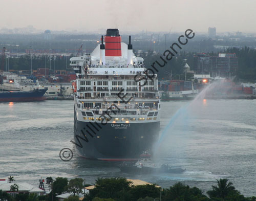Queen-Mary-2-3577