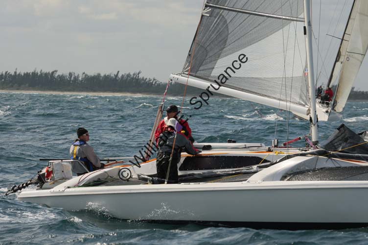 3U5B2349