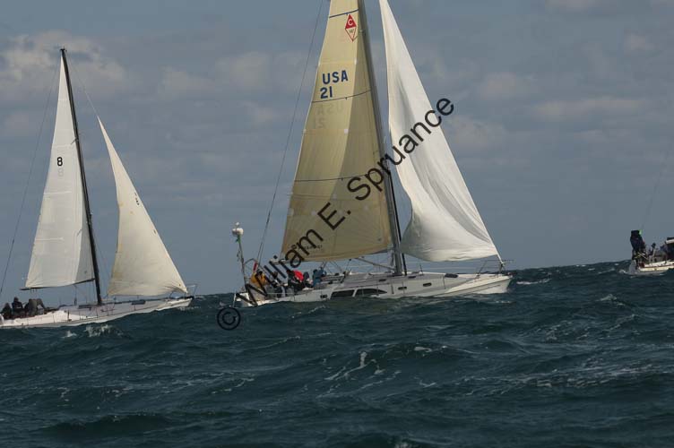 3U5B2470