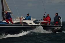 3U5B2329