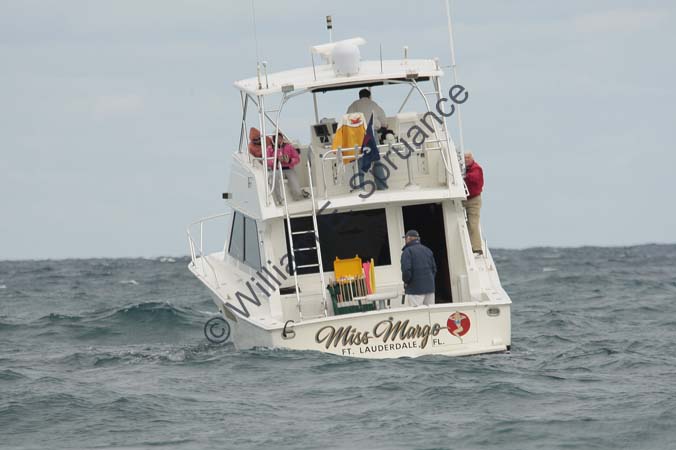 MB09-U5B8485