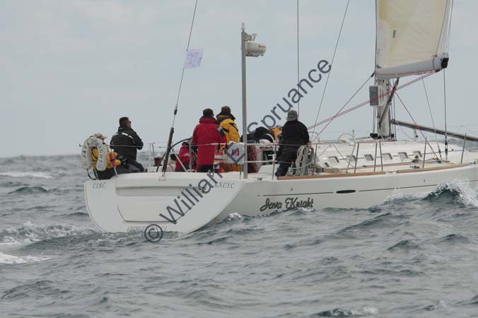 MB09-U5B8535
