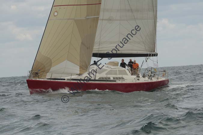 MB09-U5B8619