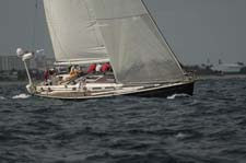 MB09-U5B8680