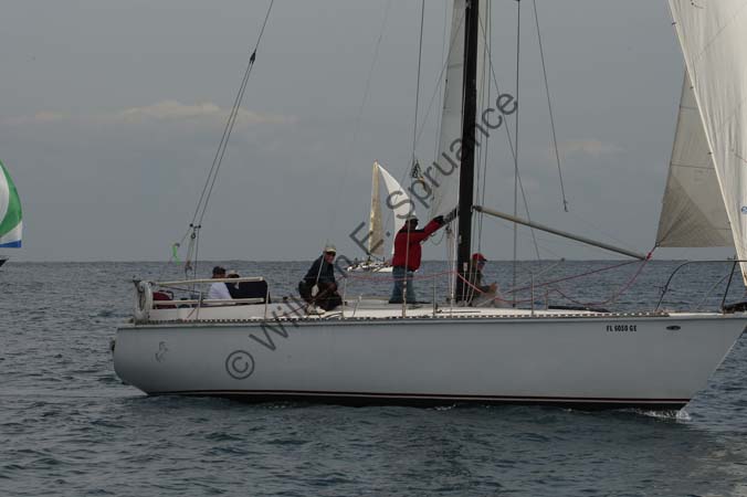 6U5B4312