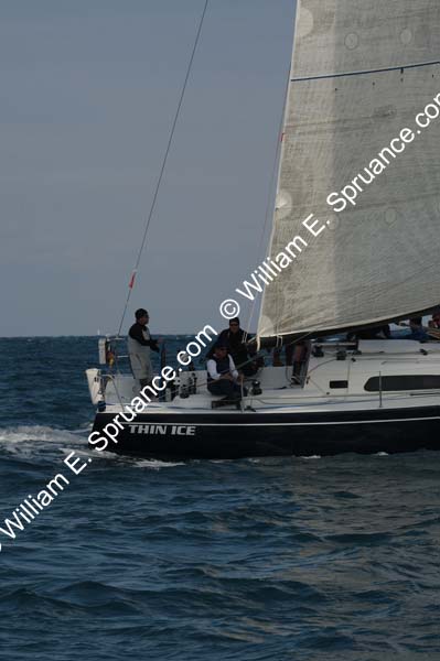 9U5B2352