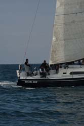 9U5B2352