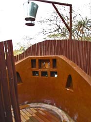 179-Outdoor Shower G11-3034