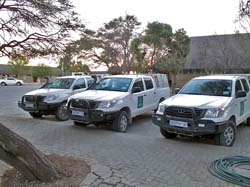 006b-Our Toyota Hilux Trucks-70D2-0759