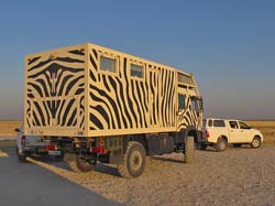 449-The Beast Truck  G11-0754