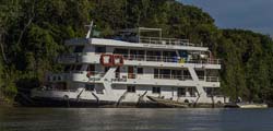 0356 River Houseboat 9J8E6648