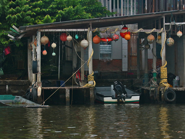 141 River Boathouse 80D0541